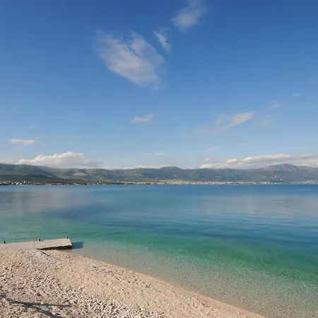 Anita Mit Grossem Balkon Und Meerblick Apartment Trogir